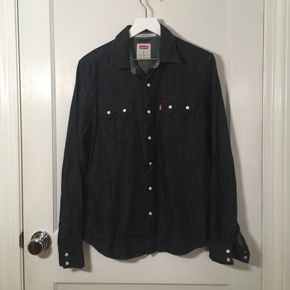 Levi Strauss/ Medium Denim Shirt